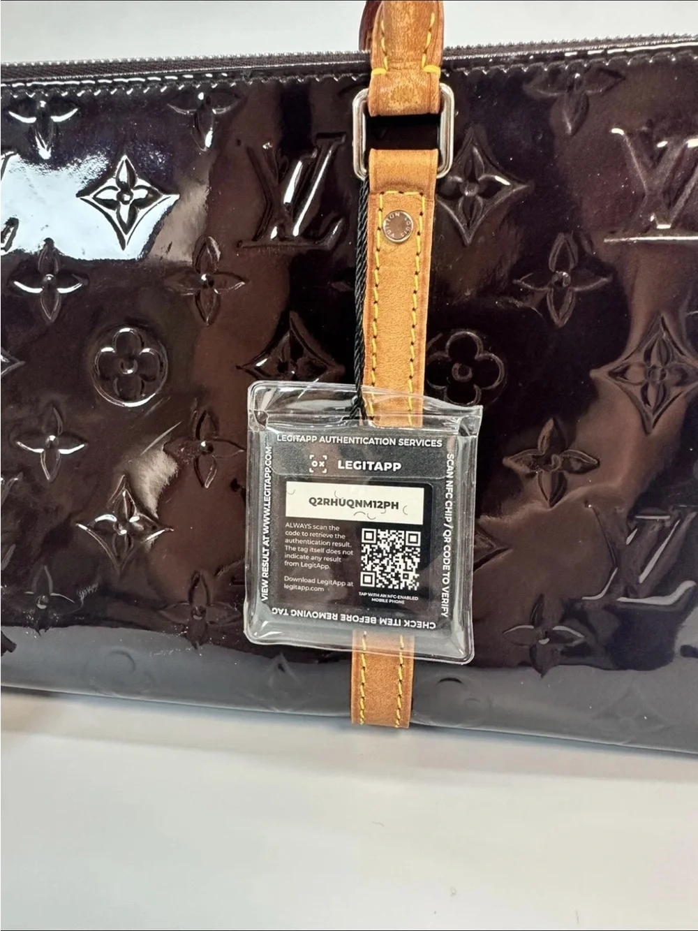 Louis Vuitton Vernis Neo Triangle Amarante Patent Leather Bag